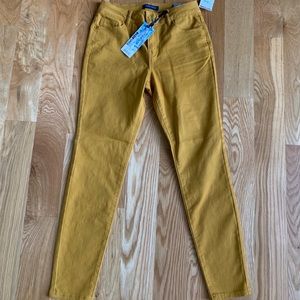 NWT blue spice super high wait mustard skinny